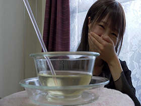 排泄を見せてくれる女性と三日過ごす　サンプル画像07